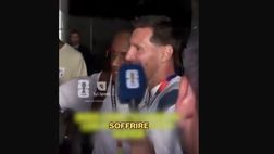 VIDEO / Messi, Capo Verde in fila per un selfie: “Ma poi in campo me le danno di santa ragione”