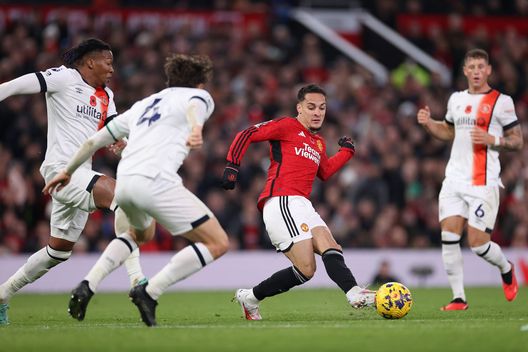 Ruben Amorim su Antony: “In Inghilterra aveva problemi di condizione fisica”- immagine 3