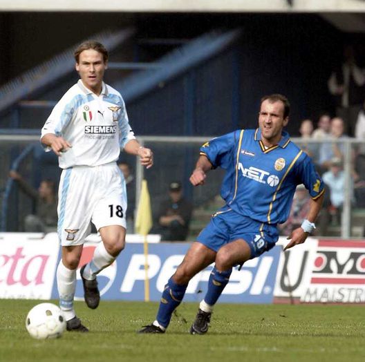 Inter-Lazio, le maglie più belle della storia dei due club, da Ronaldo e Nedved- immagine 9