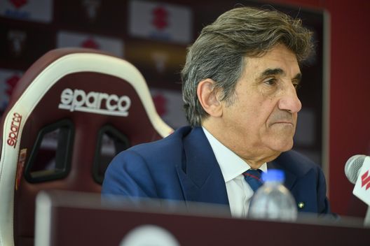 Cairo suggerisce, ma il 3-5-2 nasce da Adams e Simeone- immagine 4