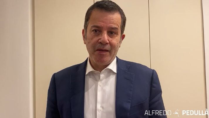 Pedullà: “Vlahovic, intermediari Chelsea al lavoro. Rumors Lukaku-Juve e l’Inter…” Pedullà: “Vlahovic, intermediari Chelsea al lavoro. Rumors Lukaku-Juve e l’Inter…” - immagine 1