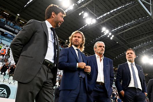 TURIN, ITALY - AUGUST 15: Nedved, con Andre Agnelli, Cherubini e Arrivabene. taly. (Photo by Daniele Badolato - Juventus FC/Juventus FC via Getty Images) Nedved torna a casa: sarà il direttore generale delle nazionali della Repubblica Ceca- immagine 3