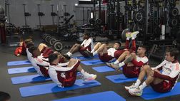 Trigoria, l’allenamento della squadra in palestra in vista del Parma – FOTO GALLERY
