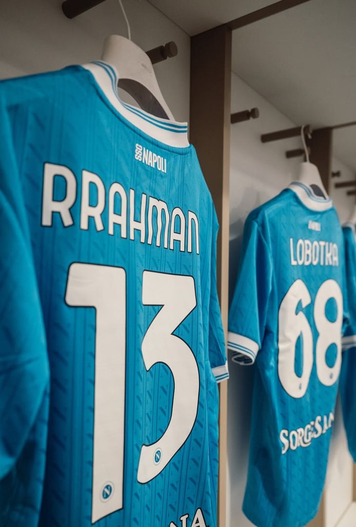 Inter-Napoli, tutto pronto nello spogliatoio azzurro: la scelta sulla maglia GALLERY - immagine 5