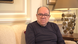 Verdone: “Mi tocca tifare Napoli. Ecco cosa fa ADL prima della gara contro la Roma”