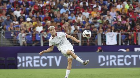 BALTIMORE, MARYLAND - AUGUST 06: Alexis Saelemaekers of AC Milan in action during the Pre-Season Friendly match between AC Milan and FC Barcelona at M&T Bank Stadium on August 06, 2024 in Baltimore, Maryland. (Photo by Giuseppe Cottini/AC Milan via Getty Images)
