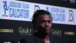 Leao: “Sto meglio, mi sto prendendo tempo per il rientro. Il Milan sta facendo bene”