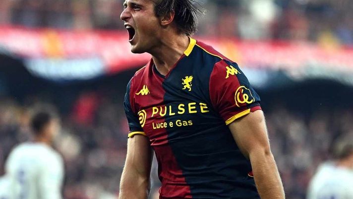 Lorenzo Colombo, attaccante del Genoa ex Milan, ha parlato ai microfoni della Gazzetta | AC Milan News (Foto Getty Images) Colombo: 'Sono in una delle piazze più importanti in Italia. Sul Milan ...'