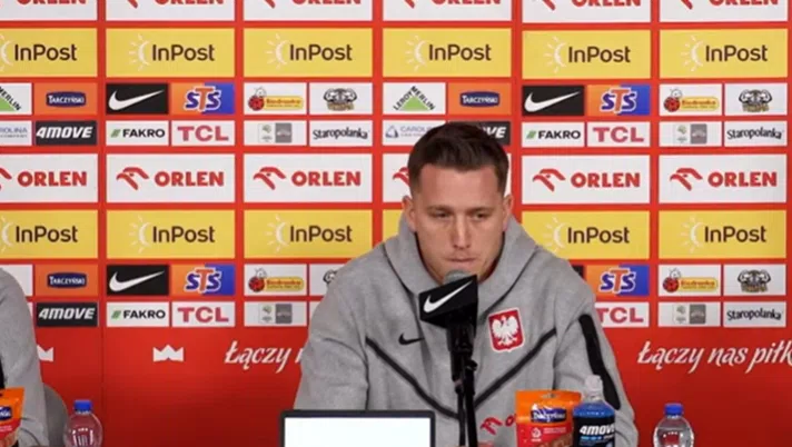 Zielinski: “Foto con CR7 dopo il KO per 5-1? Non m’interessa cosa dicono i media, io…” - immagine 1