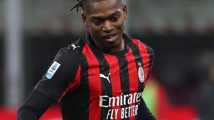 Milan, Leao va di corsa: ieri da solo a Milanello da vero leader con la Roma nel mirino