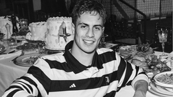 La Juventus presenta il quarto kit gara con un ritorno alle origini