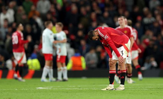 Manchester United, Mazraoui è stato operato al cuore ma potrà continuare a giocare- immagine 2