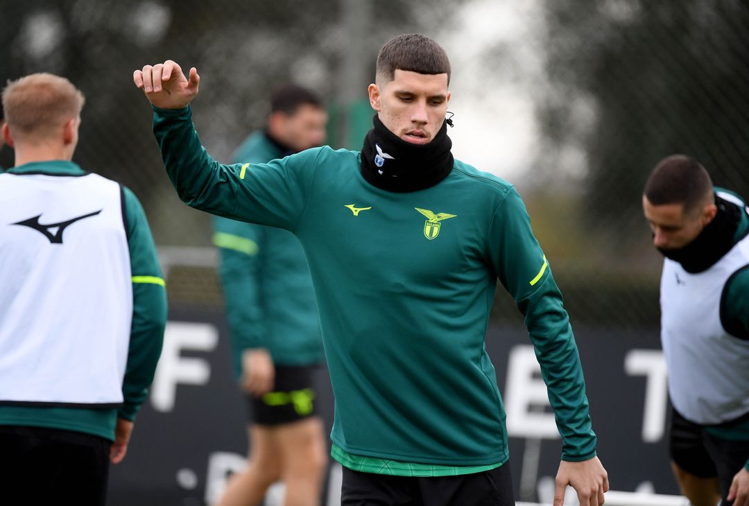 Lazio, tutte le immagini dell’allenamento a Formello – GALLERY - immagine 12