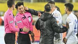 Ankaragücü, che follia: il Presidente tira un pugno all’arbitro | VIDEO