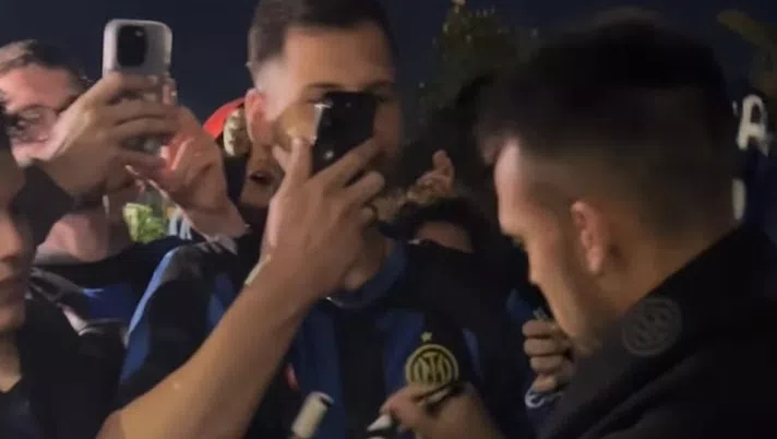 VIDEO / Inter, l’accoglienza fantastica a Frosinone: “Tifosi fantastici ovunque” - immagine 1