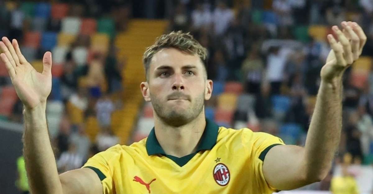 Milan, Giménez in difficoltà: in inverno possibile assalto a questo bomber di razza
