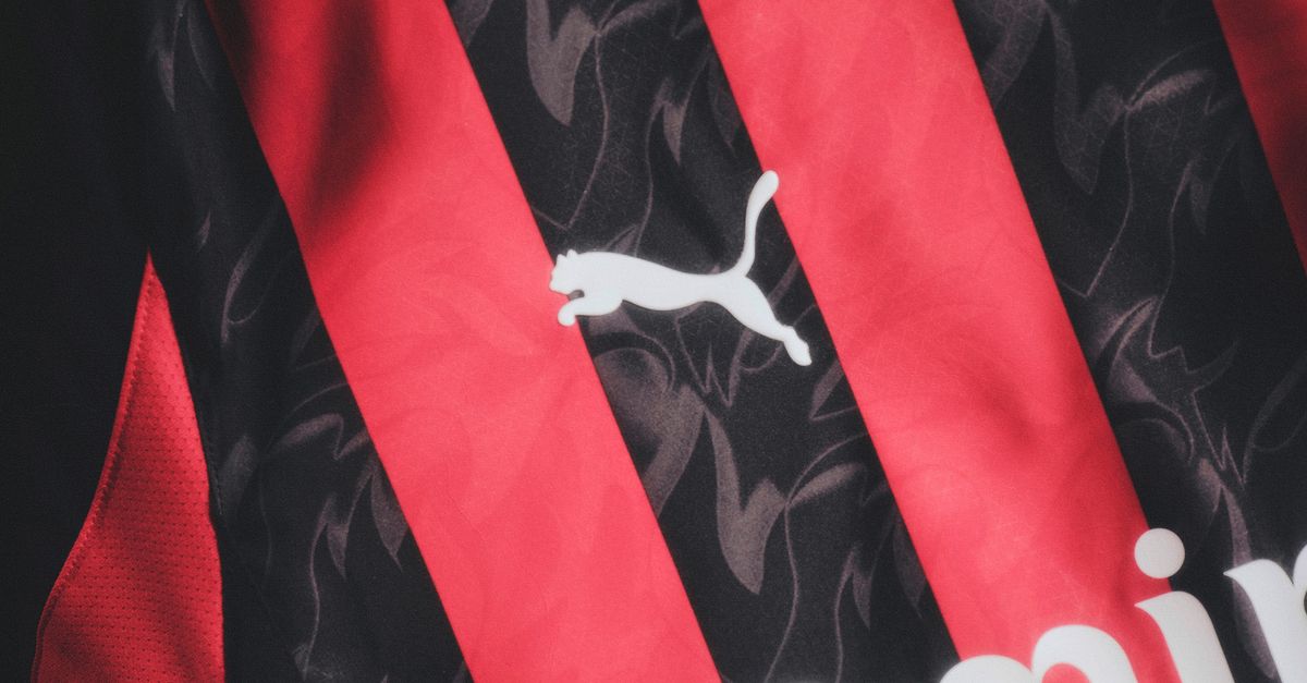 nuova prima maglia milan 2026 2027 le anticipazioni di 8216footy headlines8217 che bomba da Pianetamilan.it nuova prima maglia milan 2026 2027 le anticipazioni di 8216footy headlines8217 che bomba