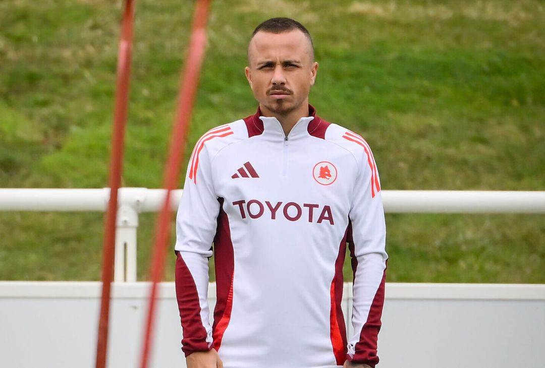 Ritiro Roma, Dovbyk scalda i motori: le indicazioni di De Rossi – FOTO GALLERY - immagine 68