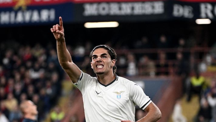 GENOA, ITALY - SEPTEMBER 29: Matteo Cancellieri of SS Lazio celebrates an opening goal during the Serie A match between Genoa CFC and SS Lazio at Luigi Ferraris Stadium on September 29, 2025 in Genoa, Italy. (Photo by Marco Rosi - SS Lazio/Getty Images) Ecco cinque scommesse per la 15a giornata al fantacalcio: potete pensarci - immagine 1