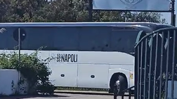Si parte! Il Napoli in viaggio verso Lecce: la partenza da Castel Volturno