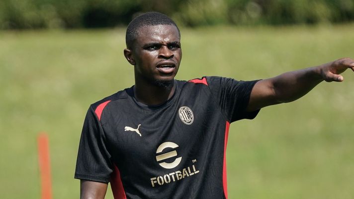Pierre Kalulu AC Milan allenamento Milanello