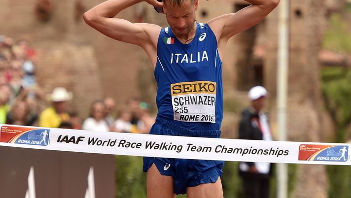 ROME, ITALY - MAY 08:  Alex Schwazer wins the 50KM Race Walk at IAAF Race Walking Team Campionship Rome 2016, on May 7, 2016 in Rome, Italy.  (Photo by Tullio M. Puglia/Getty Images for IAAF)  Schwazer, scontati 8 anni stop per doping: “Luce dopo il buio dell’ingiustizia” - immagine 1