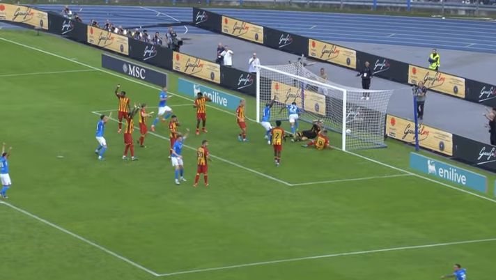 VIDEO Napoli-Lecce 1-0, la decide capitan Di Lorenzo: gli highlights del match - immagine 1