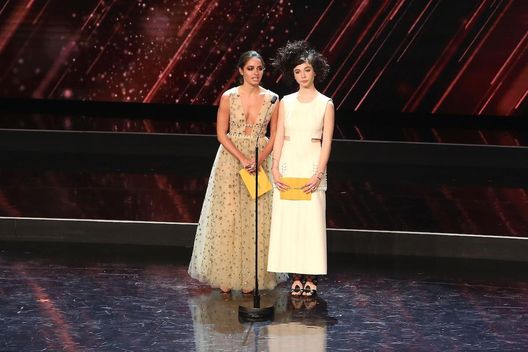 Matilda De Angelis sul Nastro d’Argento vinto insieme a Elodie: “Insensato dare un premio a…” Matilda De Angelis sul Nastro d’Argento vinto insieme a Elodie: “Insensato dare un premio a…” - immagine 1