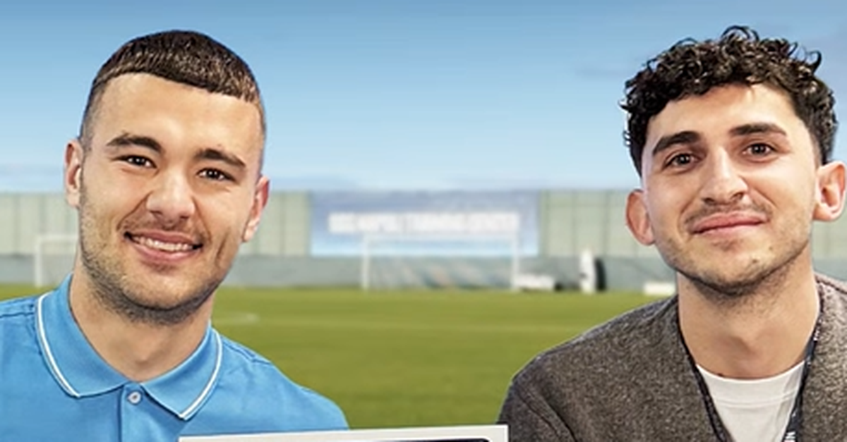 Buongiorno sui canali social di Calciatori Panini: 