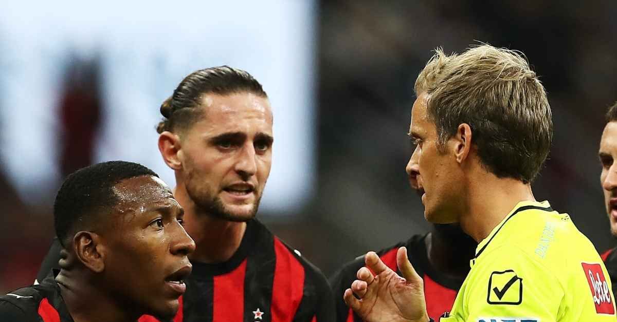 moviola milan napoli chiffi ok sul rigore e sul rosso a estupinan con un unico neo