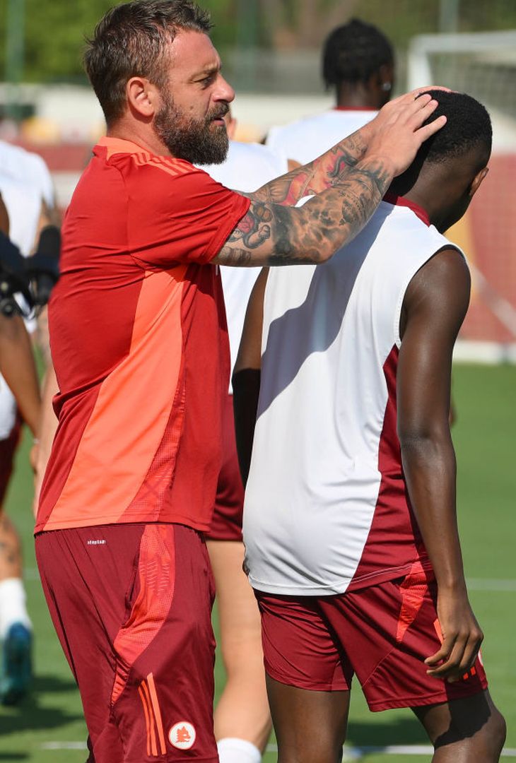 Trigoria, Roma al lavoro in vista della Juve – FOTO GALLERY - immagine 3