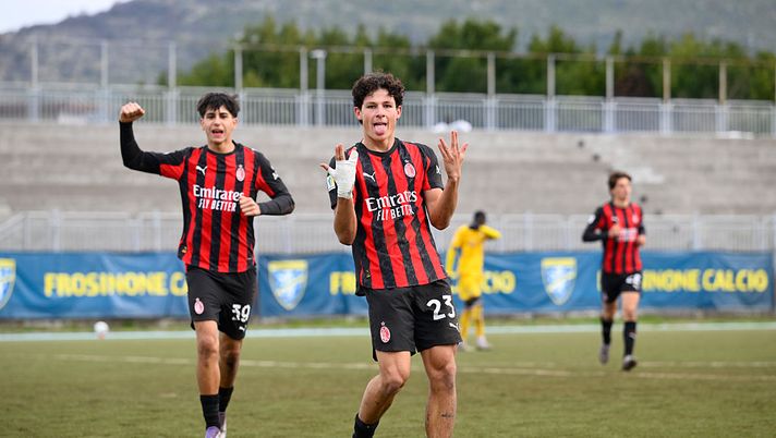 FROSINONE, ITALY - JANUARY 20: Simone Lontani of AC Milan celebrates after scoring a goal during the Primavera match Frosinone v AC Milan at the Città dello sport stadium, on January 20, 2026 in Frosinone, Italy. (Photo by AC Milan/AC Milan via Getty Images) milan primavera