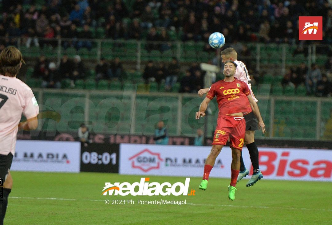 FOTO Palermo-Catanzaro 1-2, 15ª giornata Serie B 2023-2024 (GALLERY) - immagine 16