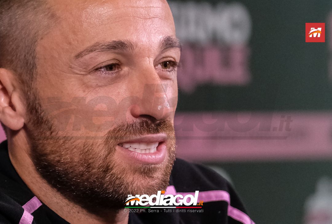 FOTO RITIRO PALERMO, Roberto Floriano in conferenza stampa (Gallery) - immagine 20