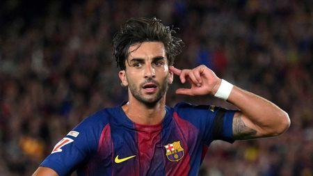 Calciomercato Milan, colpo dal Barcellona: occhio alla formula per il grande attaccante