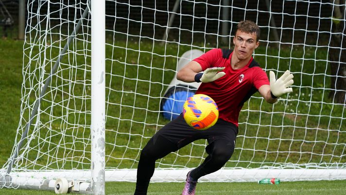 Ag. Desplanches-Mediagol: “Vi racconto la trattativa. Palermo ok su tre club di A” Ag. Desplanches-Mediagol: “Vi racconto la trattativa. Palermo ok su tre club di A” - immagine 1