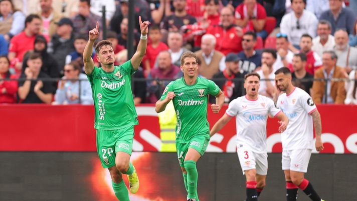 Caos a Siviglia: gli spagnoli rischiano la B e i tifosi assediano il centro sportivo - immagine 1