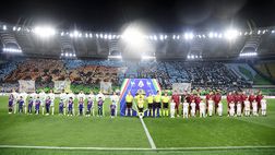 Lazio-Roma, ironia sulla scenografia: “È stata fatta con Minecraft o è Super Mario?”