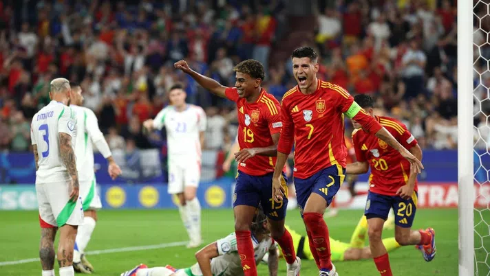 Italia, risposta Spagna brutale. Azzurri perdono per un autogol, ma presi a pallate dall’inizio - immagine 1