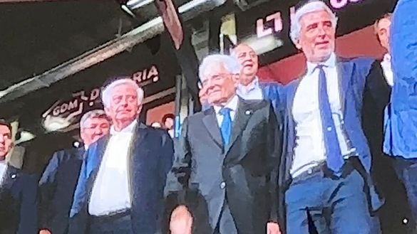 Palermo, anche Mattarella allo stadio per la sfida contro il Frosinone- immagine 2