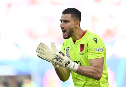 Aek Atene, Strakosha torna dove è nato e si giocherà il posto con Brignoli- immagine 2