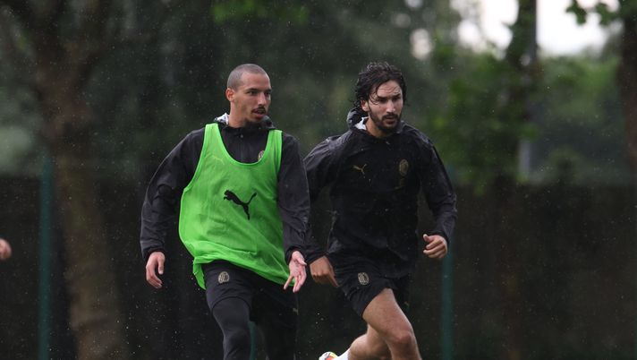 Il Milan che non c’è più: a che punto sono le uscite di Morata Bennacer e Adli? - immagine 1