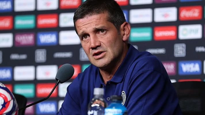 Chivu: “3-4-2-1? I 2 per me sono centrocampisti. Alleno giocatori evoluti che…” - immagine 1