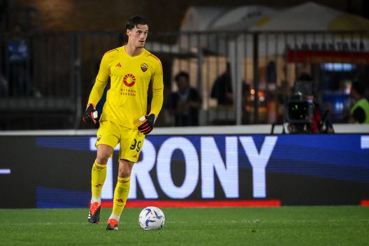 Belotti saluta la Roma: andrà al Como. Svilar, rinnovo e caccia al vice: piace Bodart- immagine 2