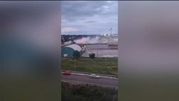 Lecce-Roma, città a ferro e fuoco: scontri tra ultras e lancio di petardi