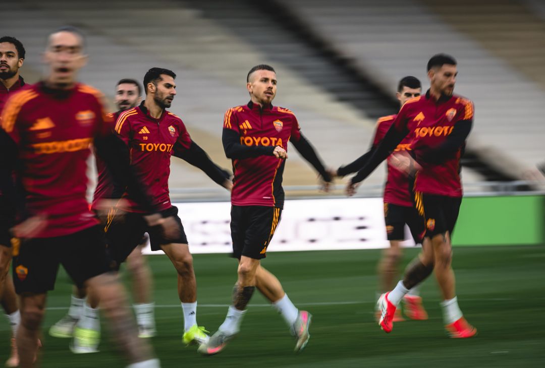 Panathinaikos-Roma, la rifinitura e la conferenza di Gasp e Tsimikas – FOTO GALLERY - immagine 14