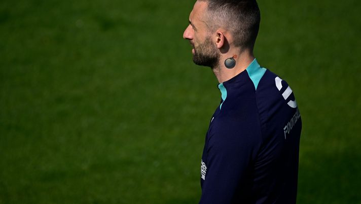 Sport – Nessuna offerta del Barça per Brozovic: mercato blaugrana chiuso senza addii - immagine 1