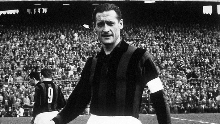 (foto tratta da profilo X @acmilan) Nils Liedholm