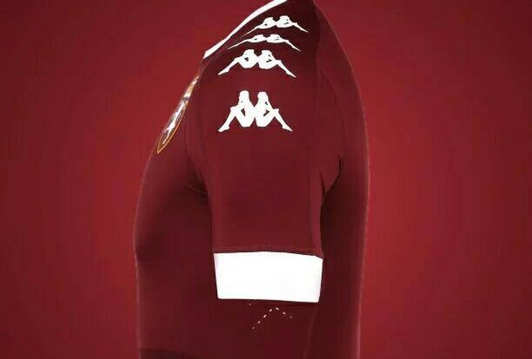 Fotogallery – Le divise 2016/2017 del Toro: dal River Plate all’ultimo scudetto - immagine 3