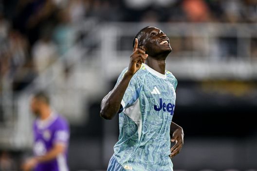 Randal Kolo Muani, 26 anni, attaccante della Juventus. (Foto di Daniele Badolato - Juventus FC/Juventus FC via Getty Images) Kolo Muani, pronto e sicuro: “Mi sento bene, voglio solo giocare bene con i compagni” - immagine 1